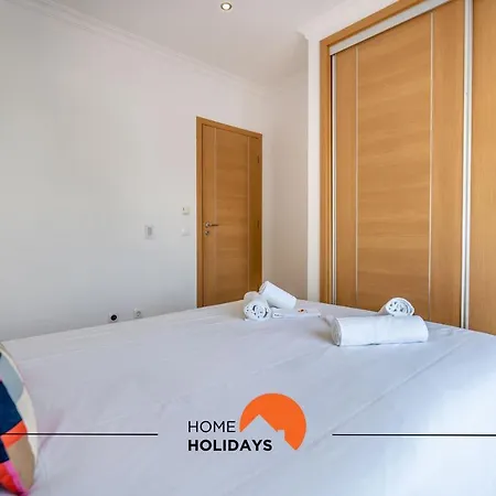 #129 Newtown, Pool, Private Park, High Speed Wifi Apartamento