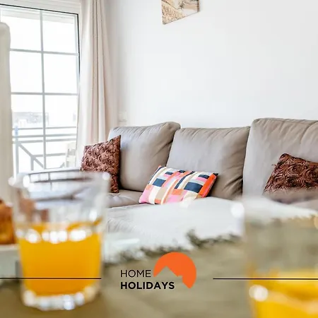 #129 Newtown, Pool, Private Park, High Speed Wifi Apartamento